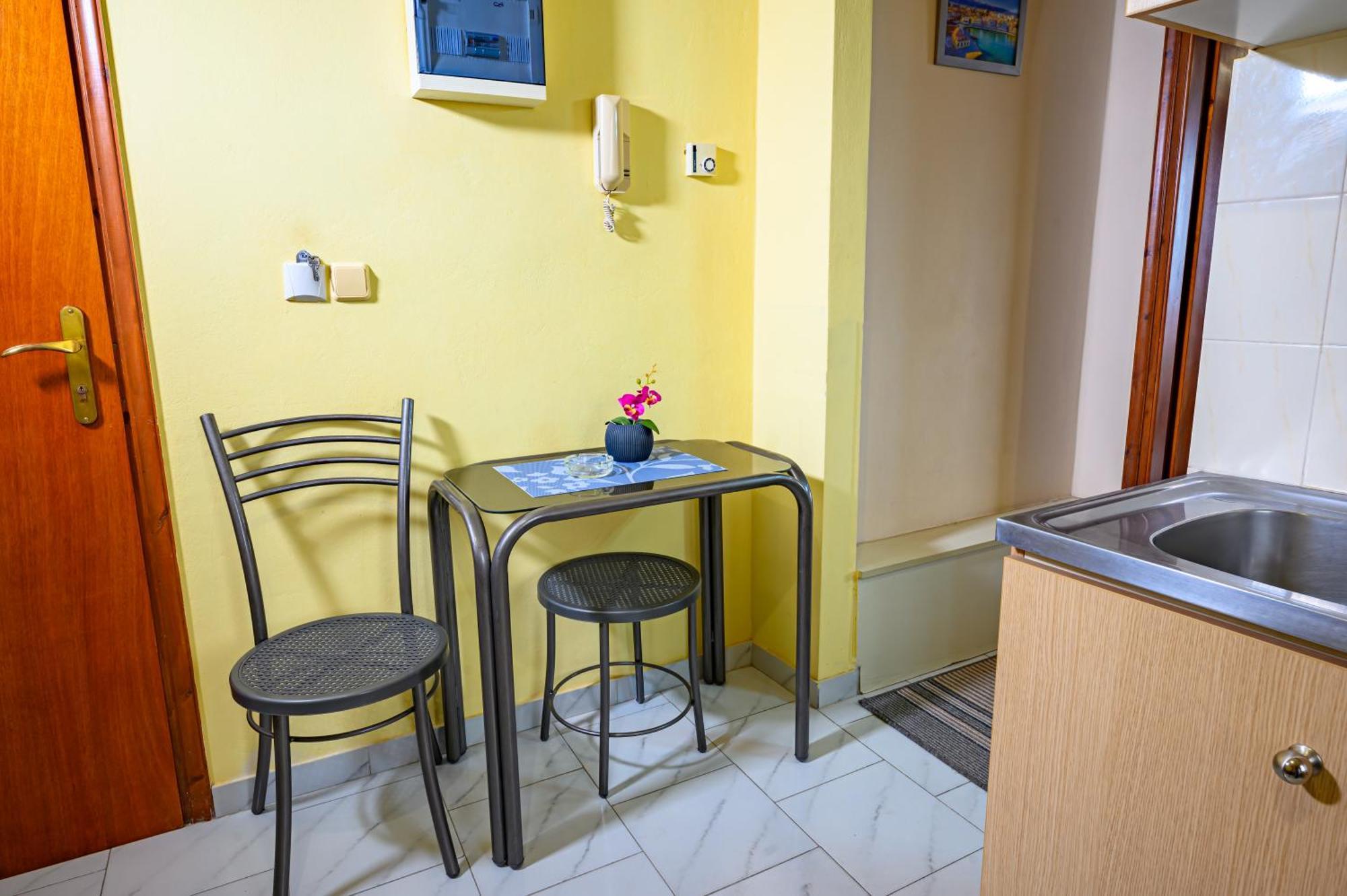 روفيس Iliahtida Apartments المظهر الخارجي الصورة